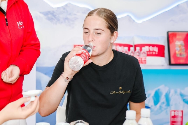 在中场的组 在中场的组