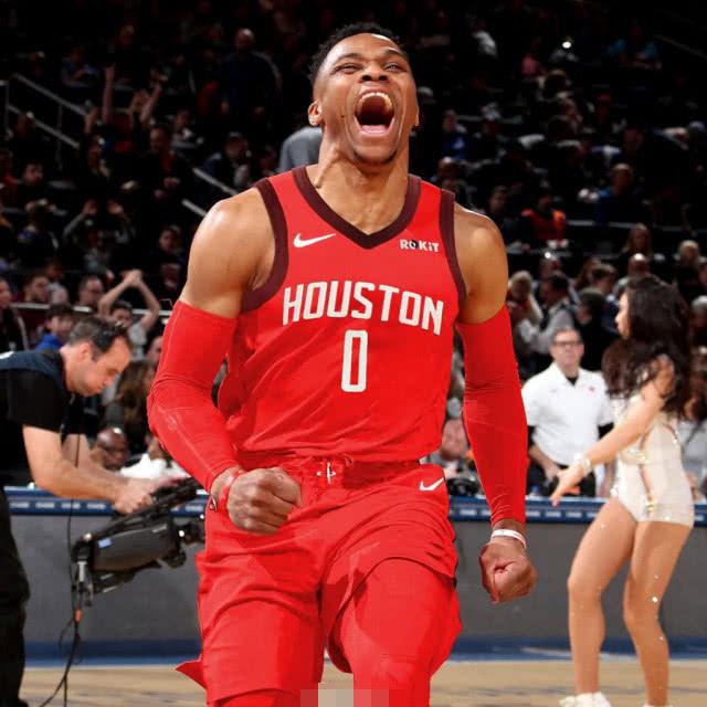 他先用内角 他先用内角