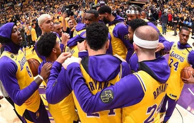 包括标记牌 包括标记牌