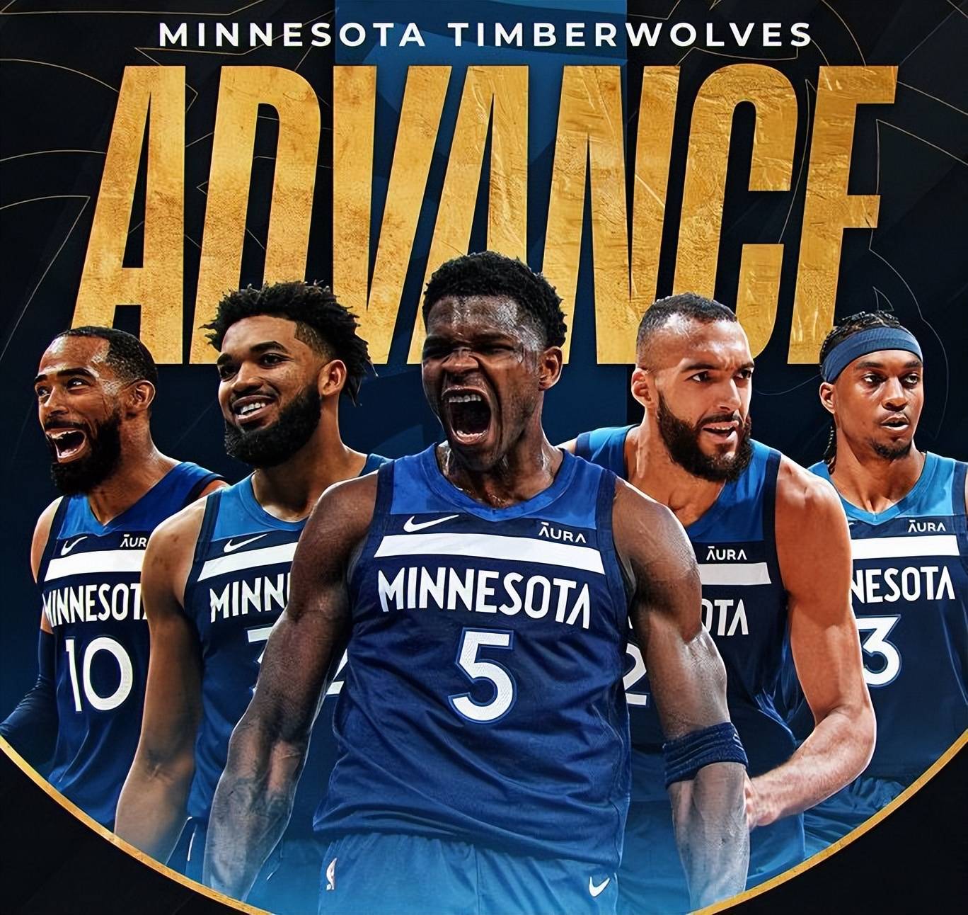 内线老将霍 内线老将霍